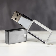 USB-32-CRYSTAL-BOX